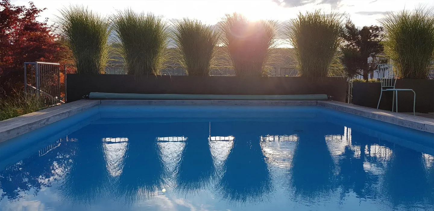 Einzigartiges Einfamilienhaus mit Pool - Foto 11 von 13