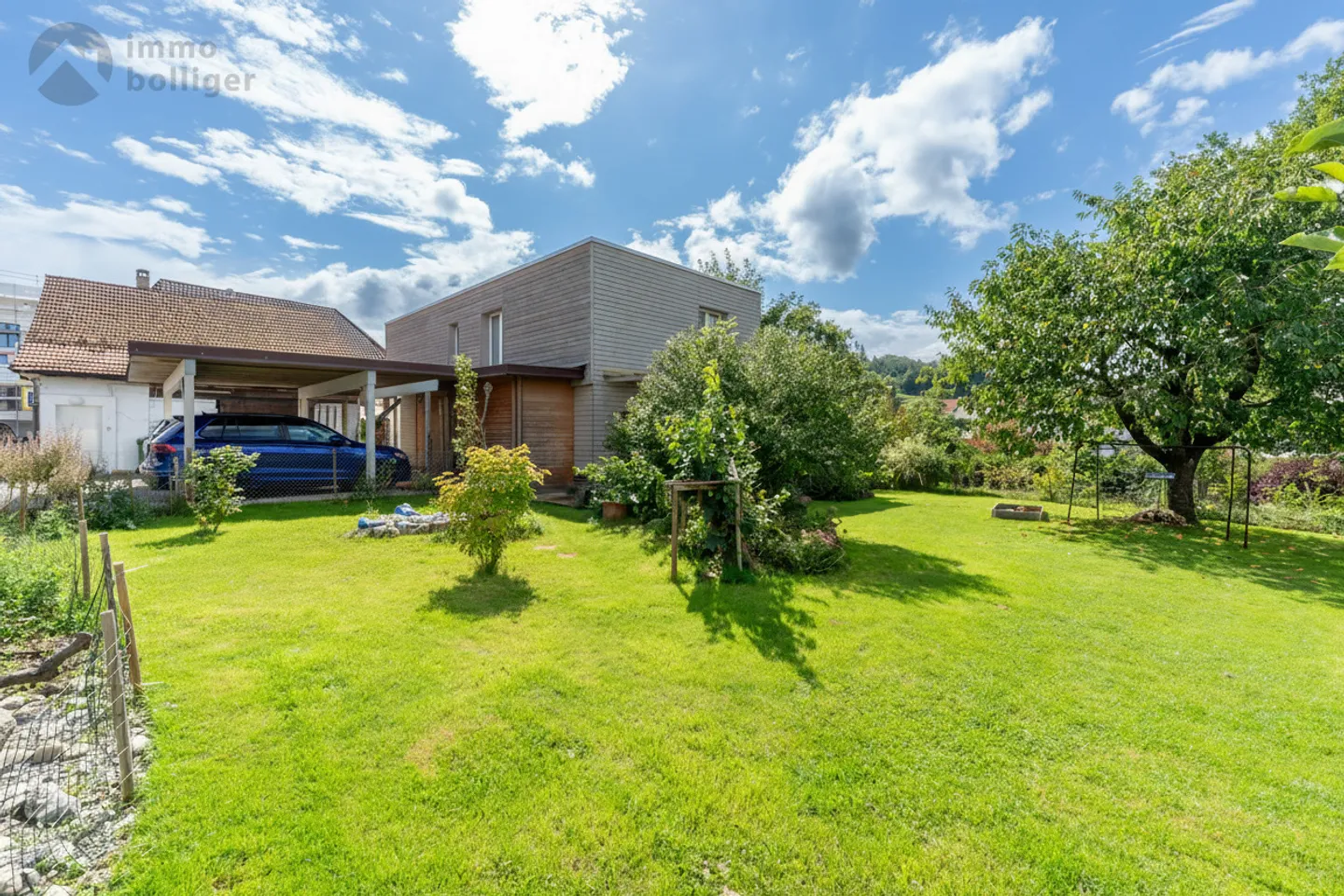 Un «Moyen» de Bonheur - Votre Nouveau Foyer Réunit avec Idylle de Jardin - Photo 1 sur 19