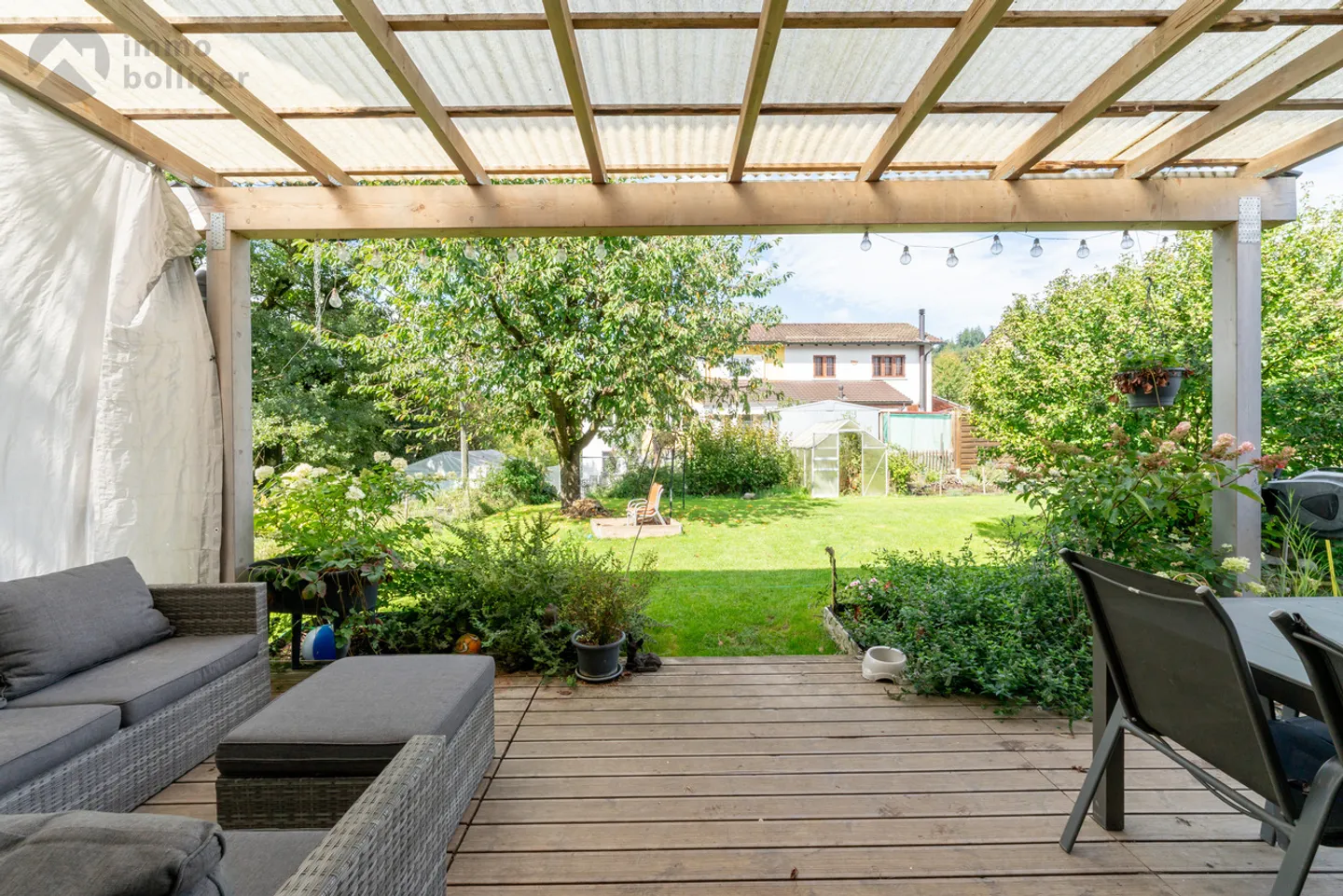 Un «Moyen» de Bonheur - Votre Nouveau Foyer Réunit avec Idylle de Jardin - Photo 8 sur 19