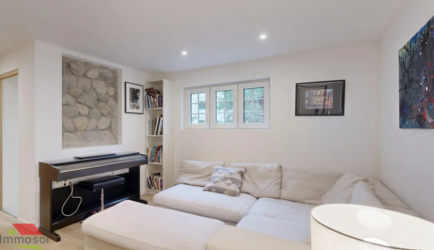 Detached house near the Sauvabelin forest! - Photo 12 of 12