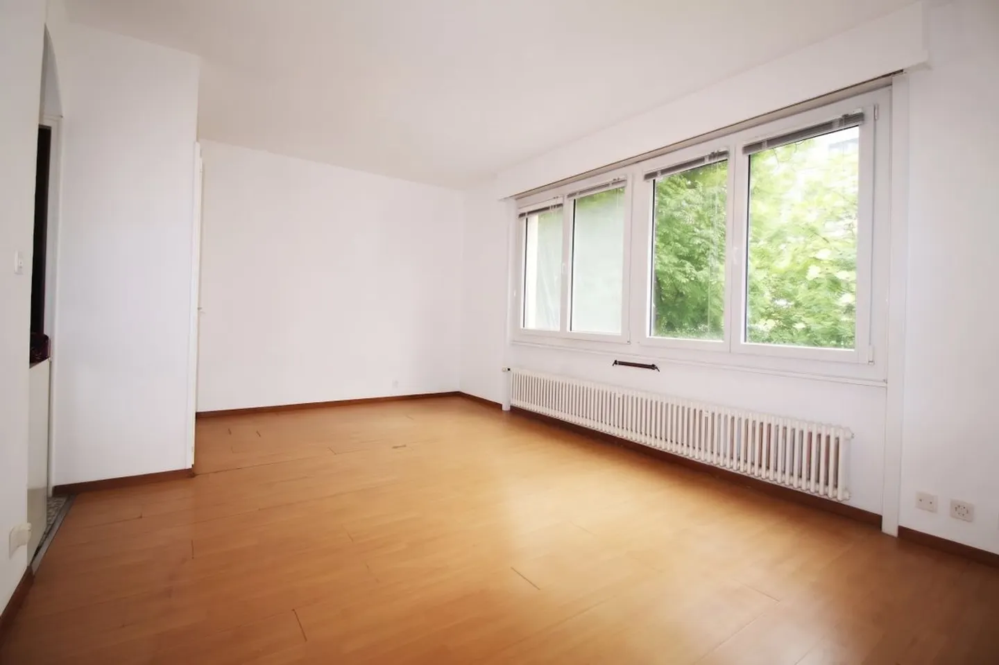 Zentraler Studio mit Renovierungspotenzial - Foto 1 von 6