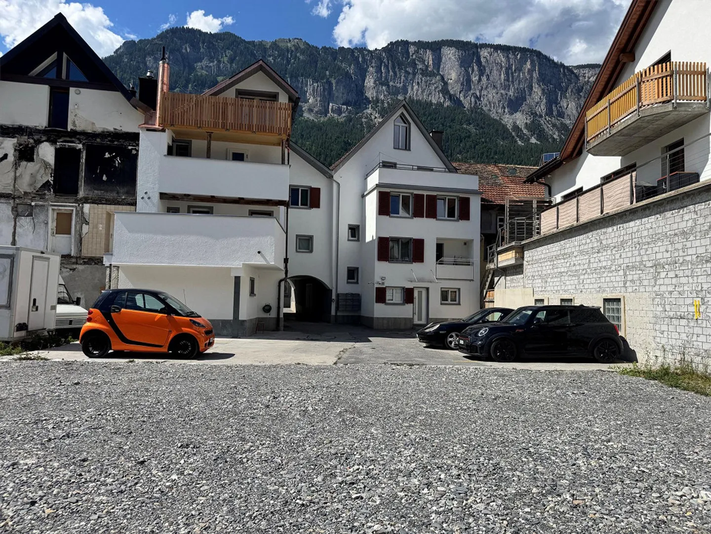 Posti auto all'aperto in affitto - Foto 2 di 2