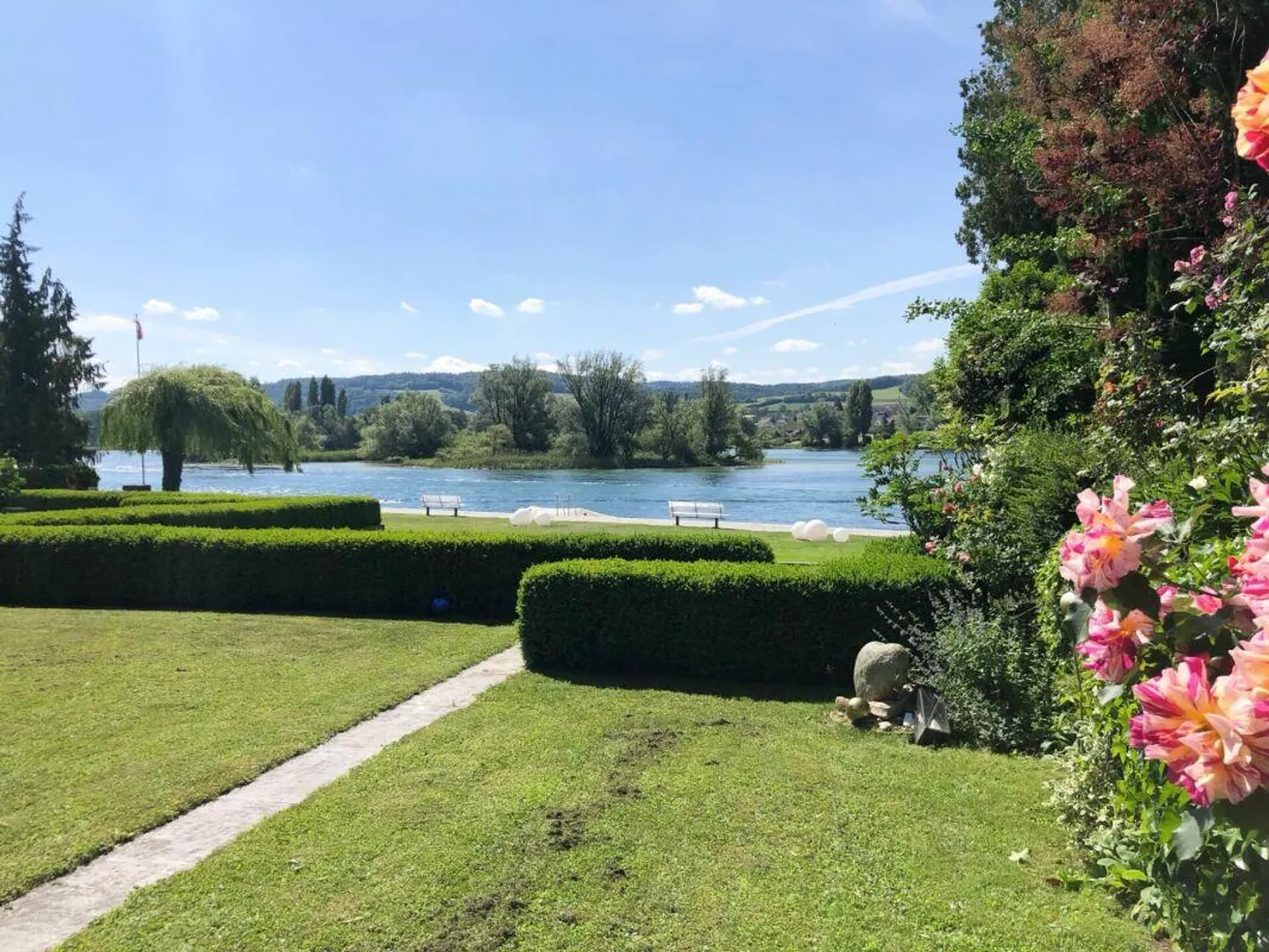 Unique Garden Apartment with Direct Access to the Rhine - Photo 1 of 17