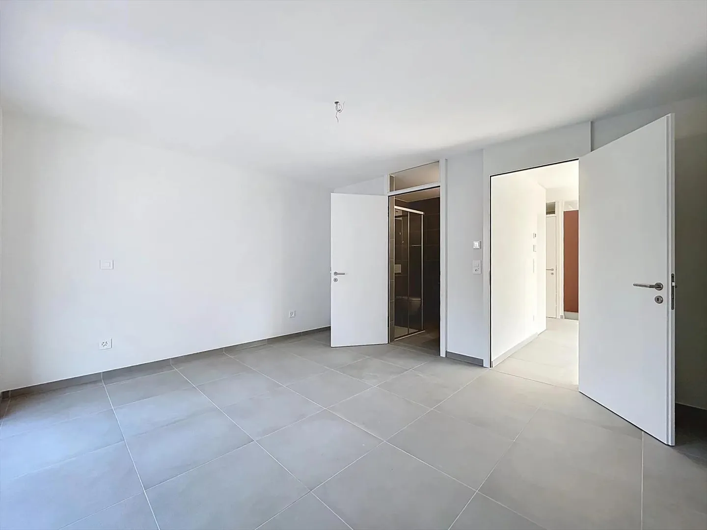 Ultimo appartamento disponibile in questo edificio! - Foto 8 di 12
