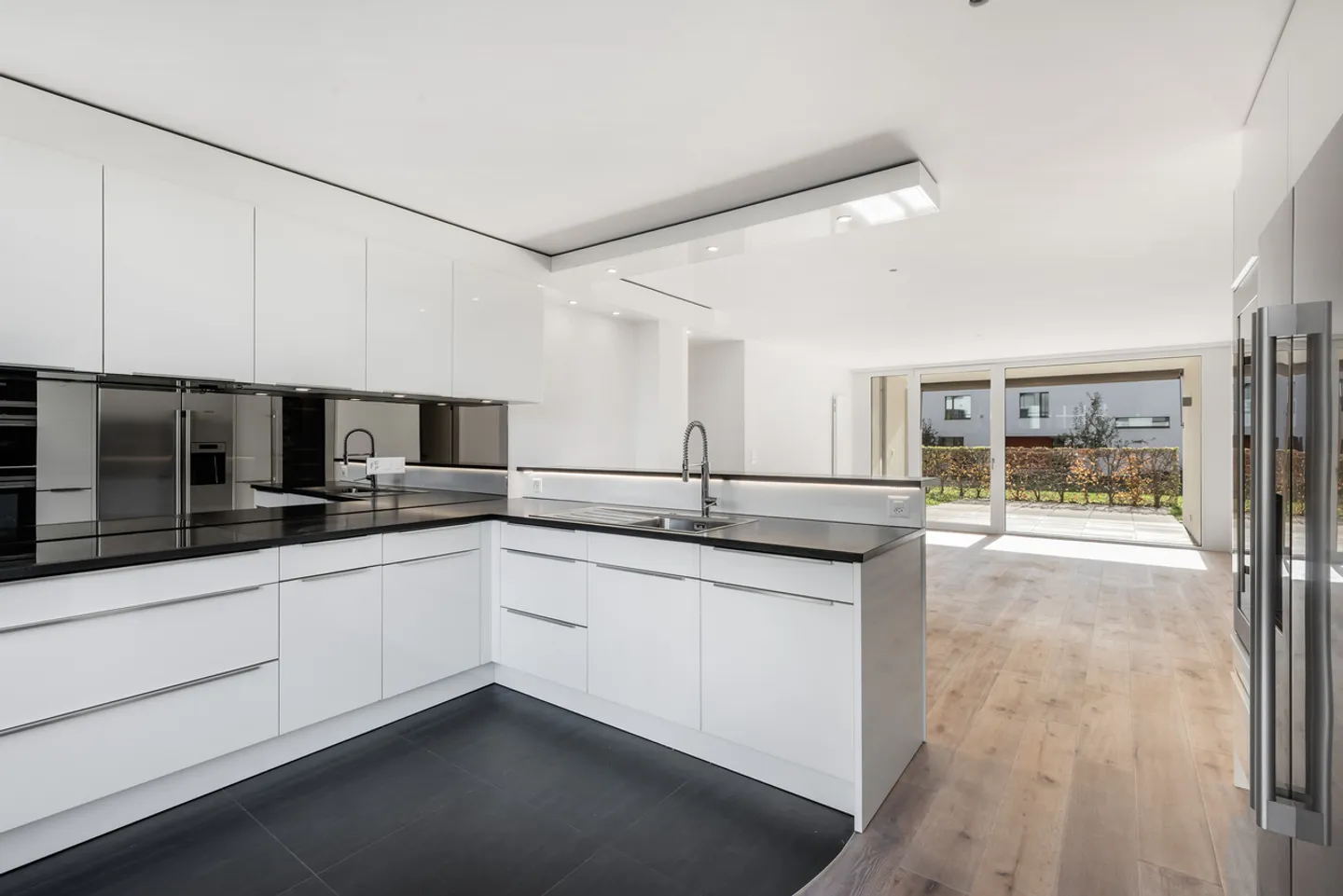 Wunderschöne renovierte Luxuswohnung - 125 m² - Foto 1 von 18