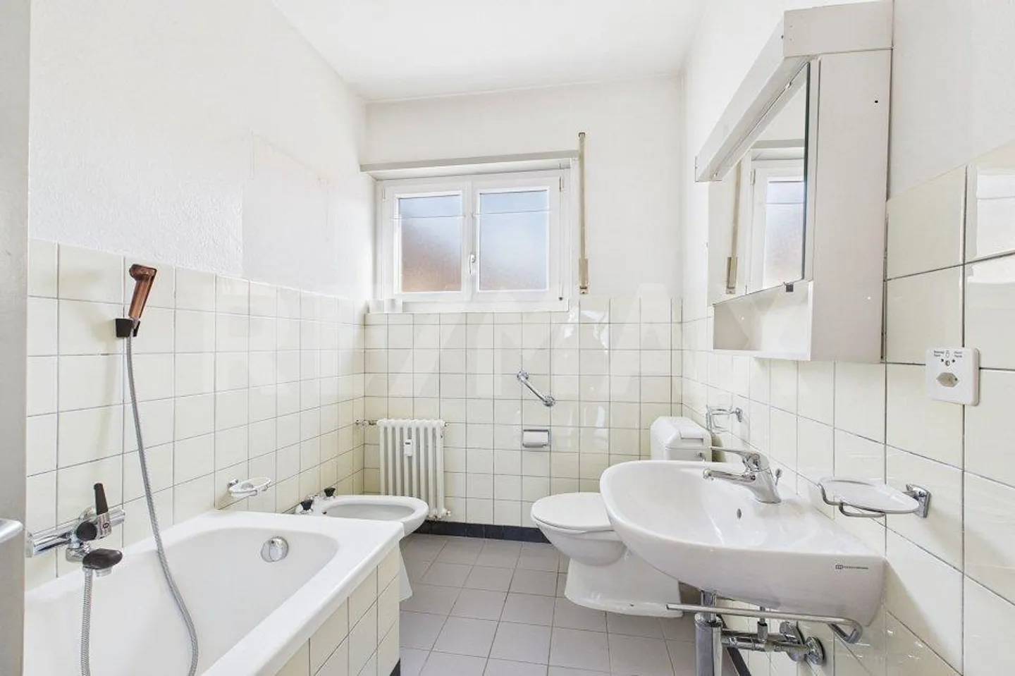 Appartement 3,5 avec balcon vue panoramique - Photo 9 sur 12