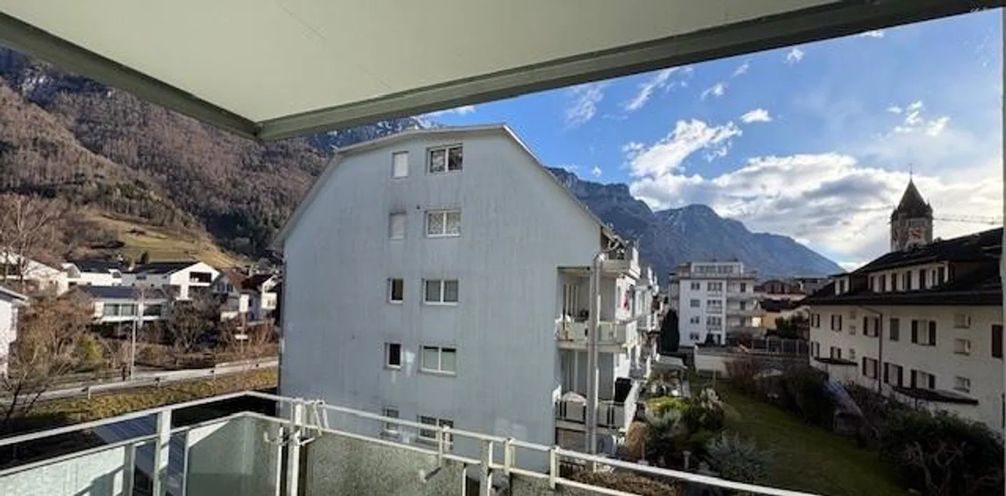 Ampio appartamento di 6 1/2 stanze - Foto 13 di 14