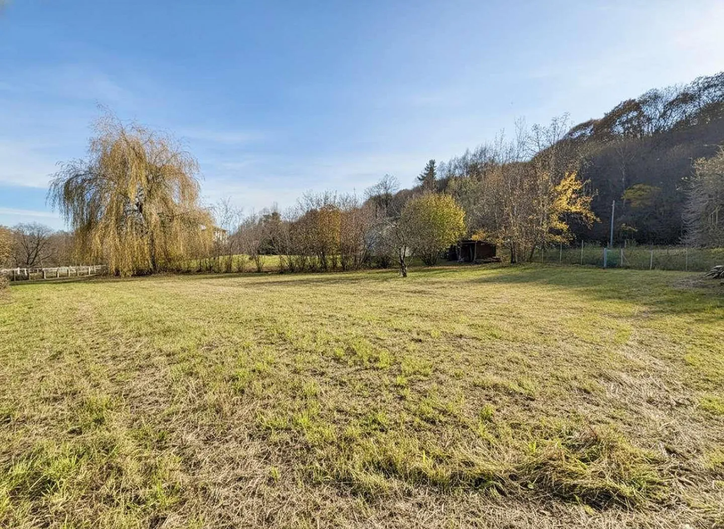 The ideal land for your single-family home - Photo 1 of 4