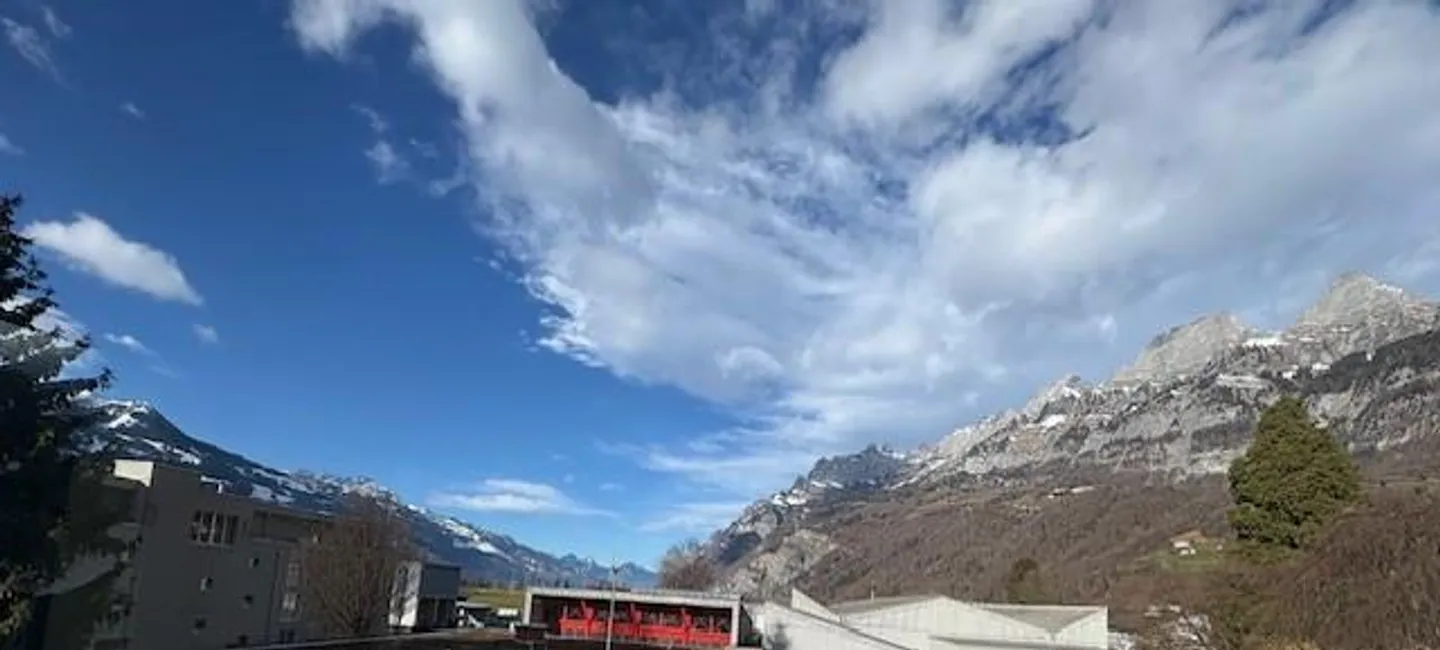 Ampio appartamento di 6 1/2 stanze - Foto 14 di 14