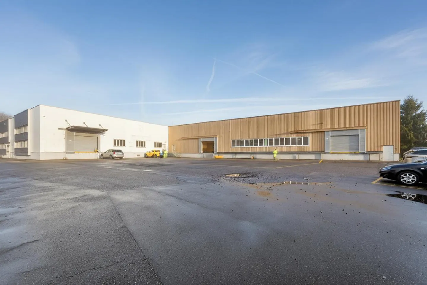 Hall areas from approx. 1,000 sqm and 7.2 m room height for production, etc. - Photo 26 of 26