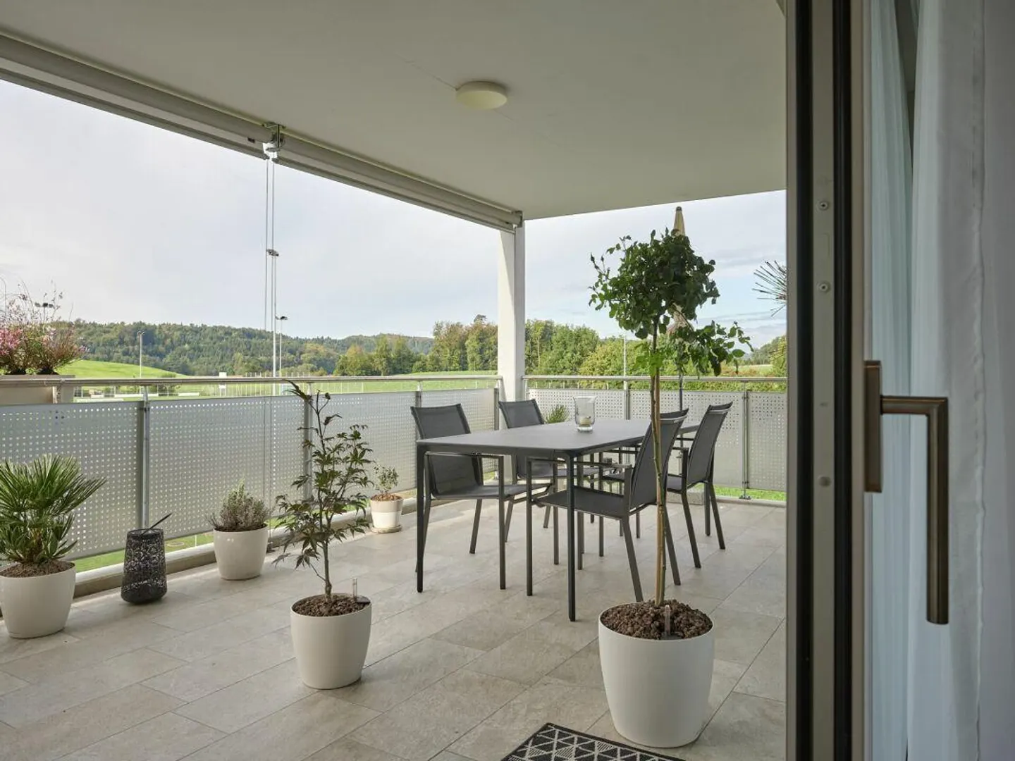 Living in Riedpark - Photo 6 of 11