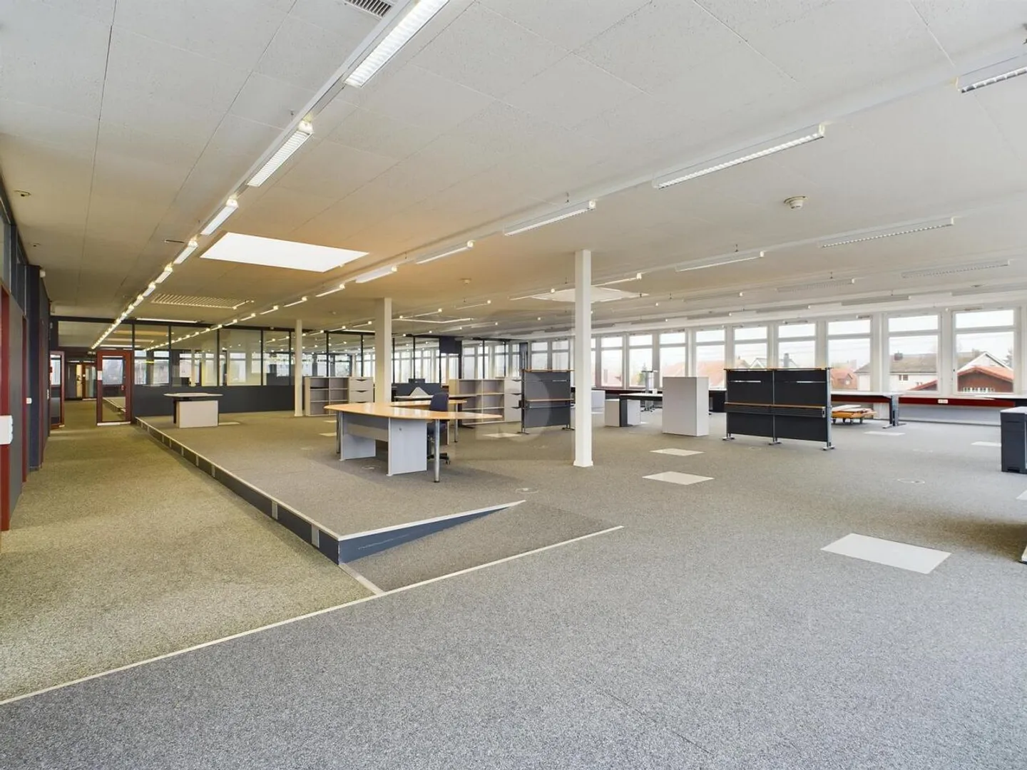 Geräumiges Büro im Zentrum - Foto 1 von 6