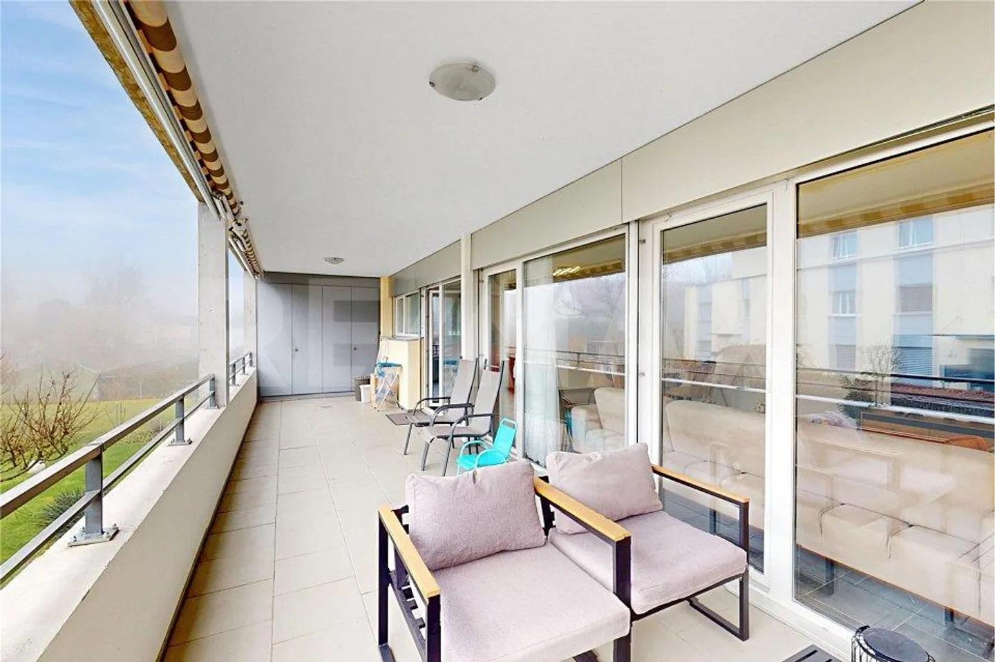 Appartamento 4,5 locali, 2 posti auto in garage sotterraneo, 110 m² + 30 m² di balcone, ascensore... - Foto 13 di 13