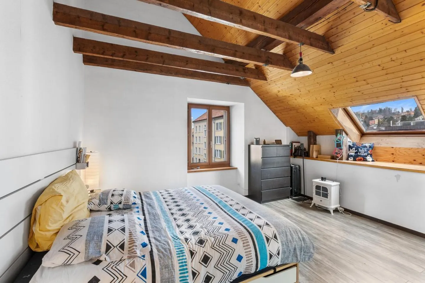 Appartamento Incantevole nel Cuore della Città - 5,5 Stanze con Galleria - Foto 13 di 13