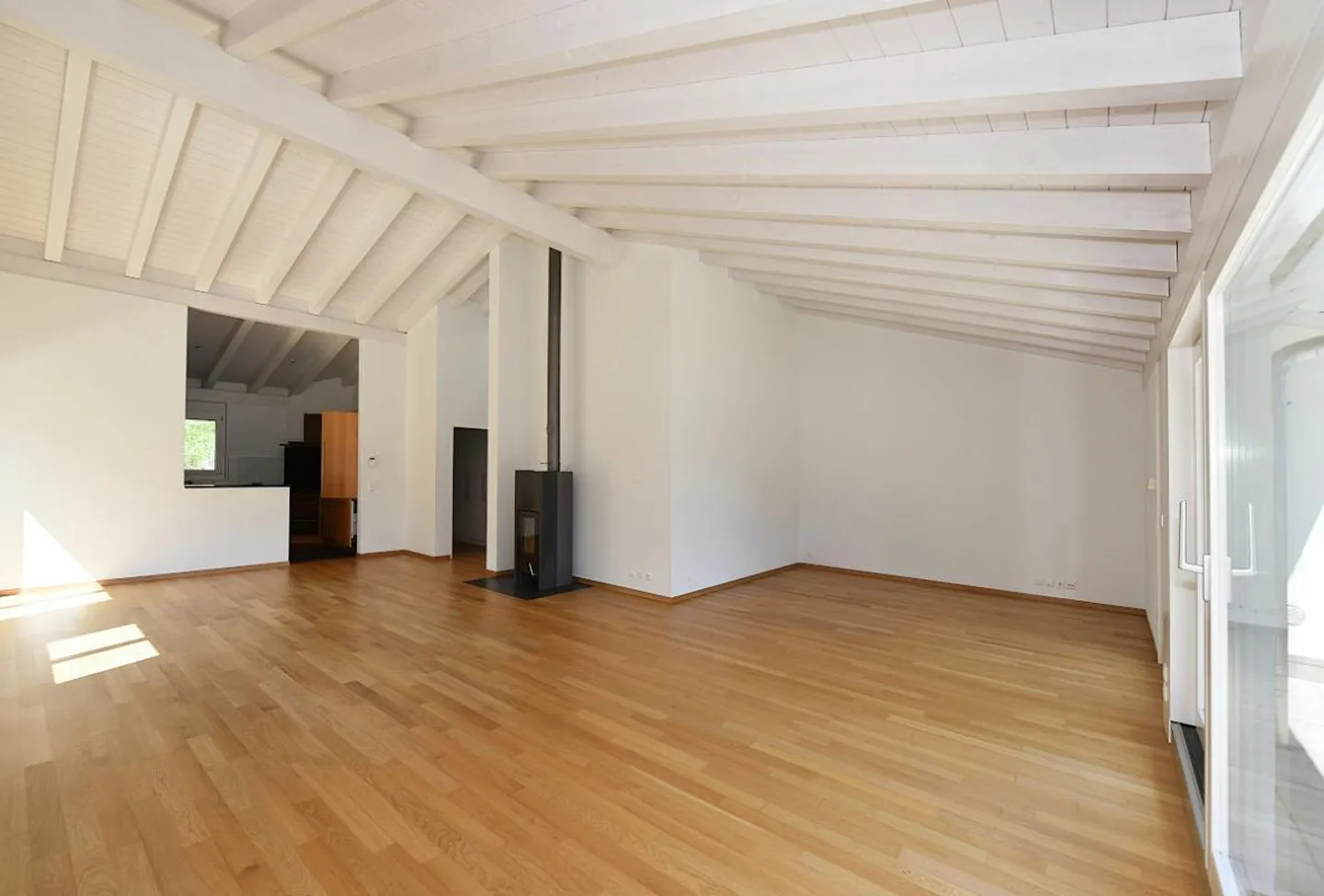 Appartamento attico 4,5 locali con vista da sogno - Foto 2 di 8