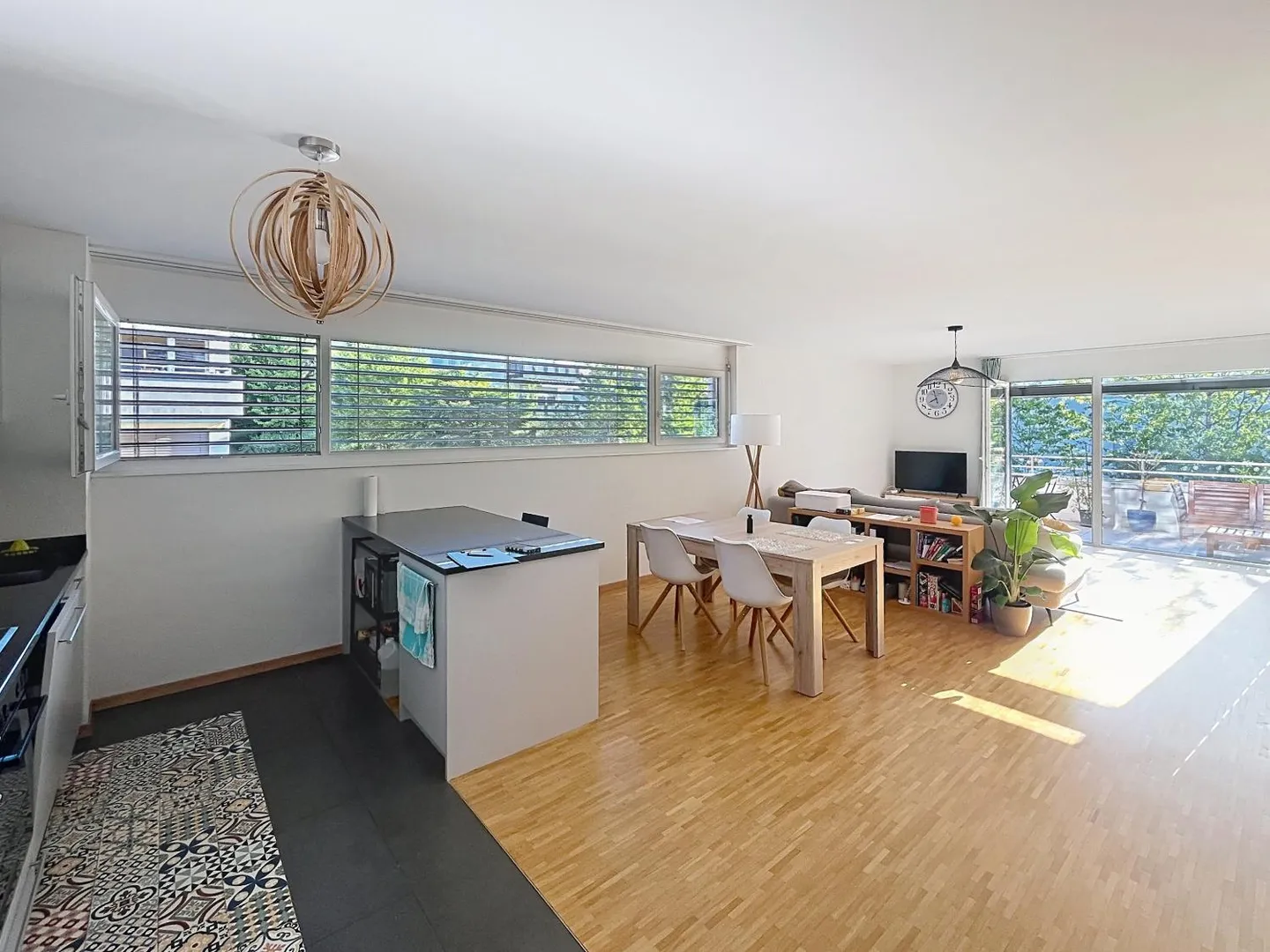 Charmant appartement 2.5 pièces - Photo 1 sur 5