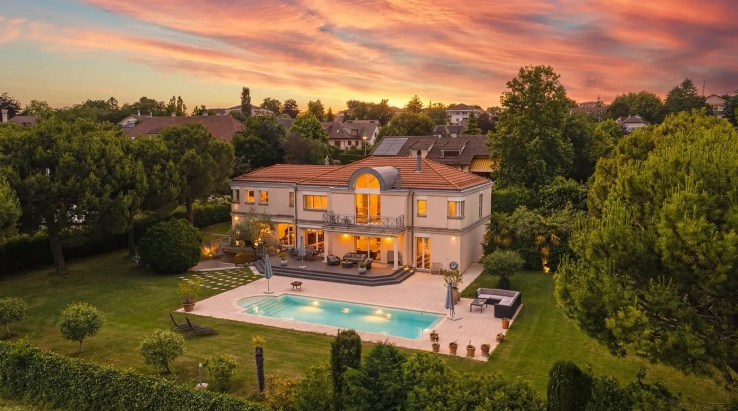 Exceptional Villa with Lake View - Photo 38 of 39