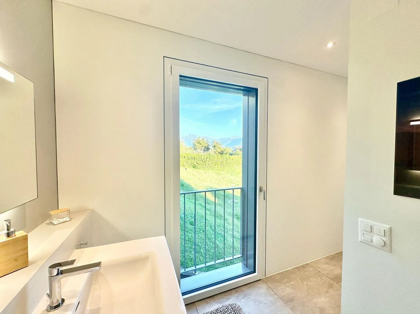 Villa Panoramica con Vista Lago - Foto 17 di 30