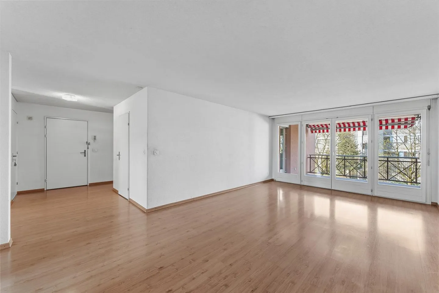 3.5-room apartment with potential in a good location in Cham - Photo 5 of 17