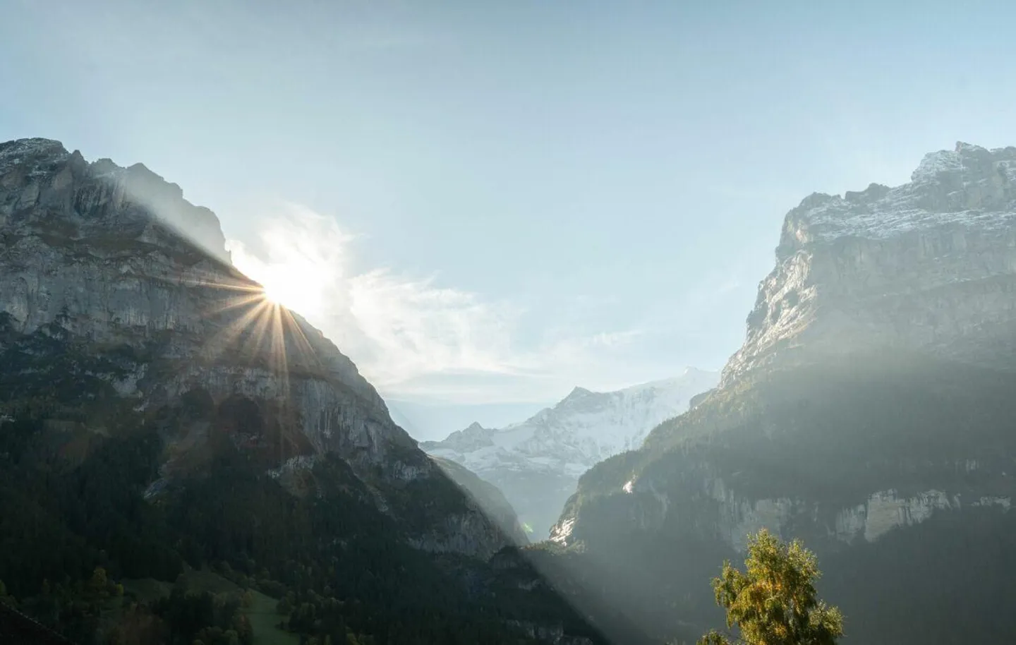 Appartement confortable de 3.5 pièces avec vue sur les montagnes, Chalet Almis - Photo 3 sur 21