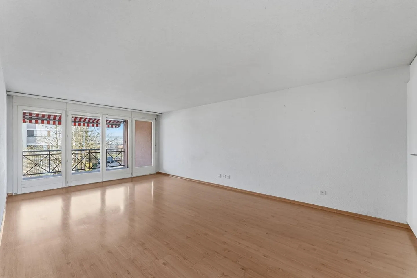 3.5-room apartment with potential in a good location in Cham - Photo 6 of 17