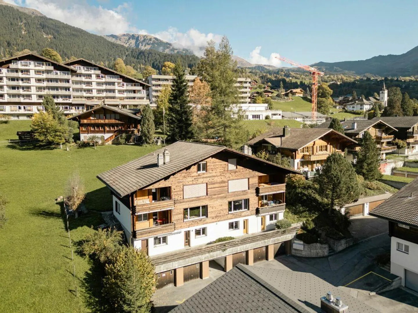 Appartement confortable de 3.5 pièces avec vue sur les montagnes, Chalet Almis - Photo 1 sur 21