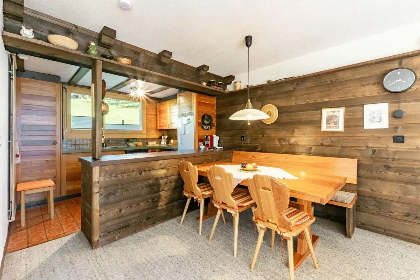 Appartement confortable de 3.5 pièces avec vue sur les montagnes, Chalet Almis - Photo 5 sur 21