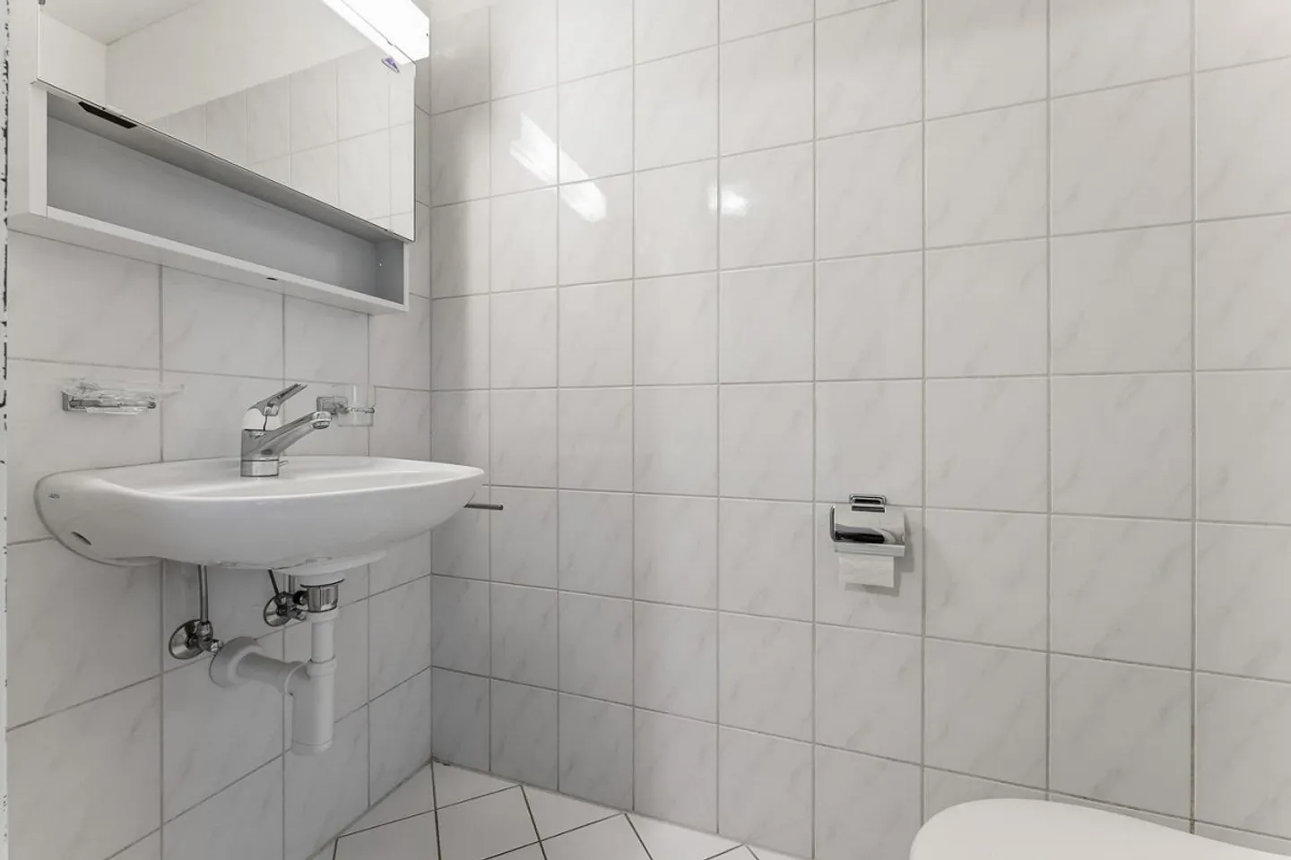 3.5-room apartment with potential in a good location in Cham - Photo 15 of 17