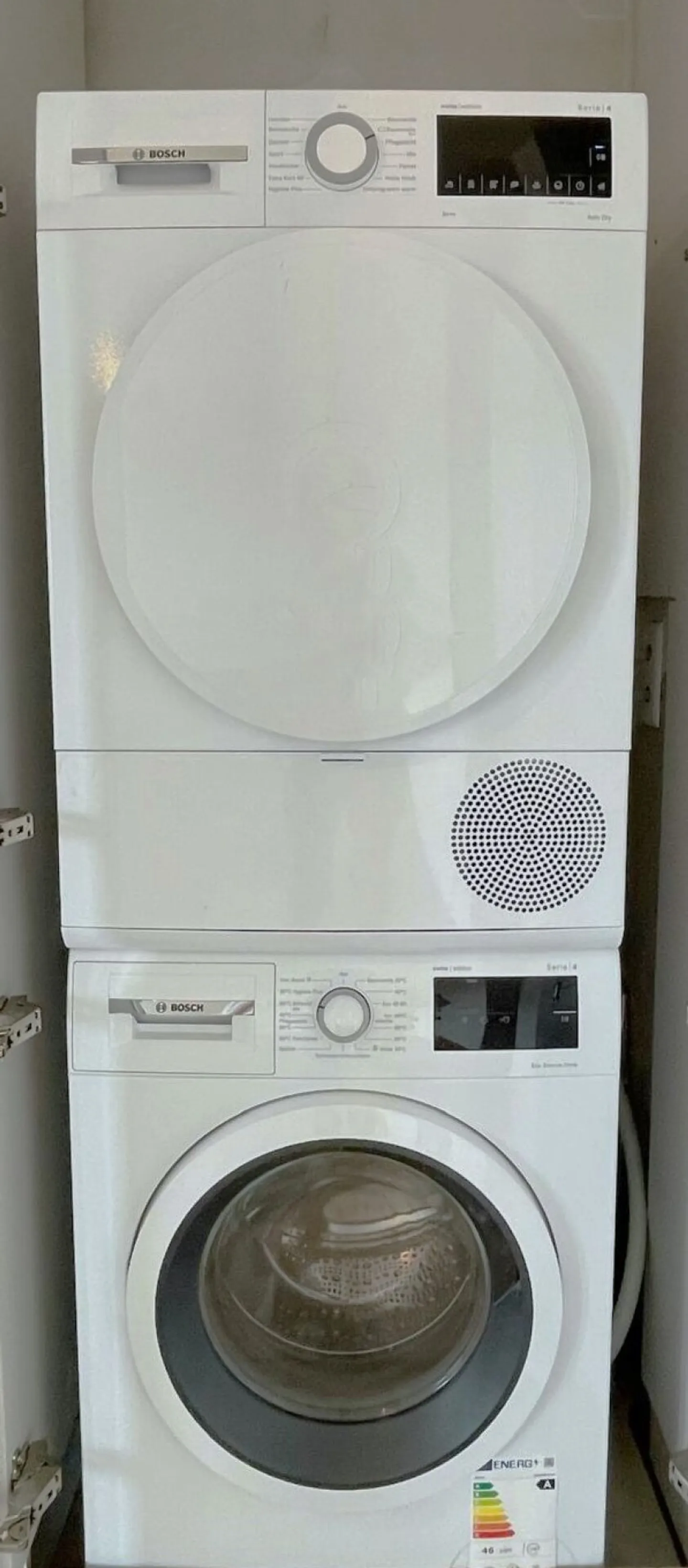 Nuovo appartamento moderno di 4,5 stanze ristrutturato con vista mozzafiato a Berna - Foto 13 di 19