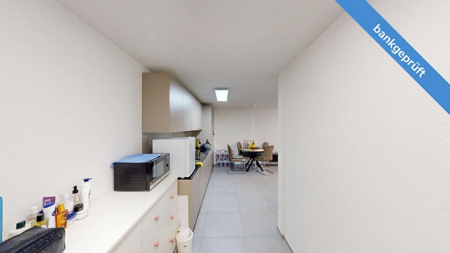 AgentSelly - Proprietà di rendimento moderna in una posizione centrale - Foto 6 di 13