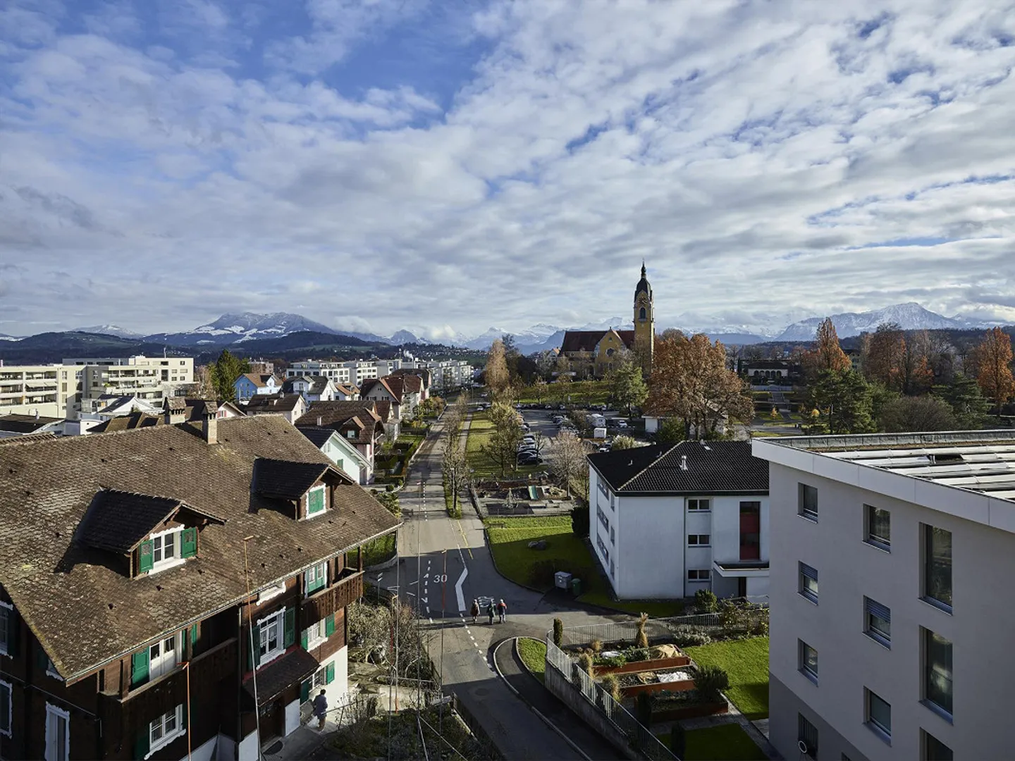 Traumwohnung - auf Wunsch mit Gartenanteil - Foto 3 von 12