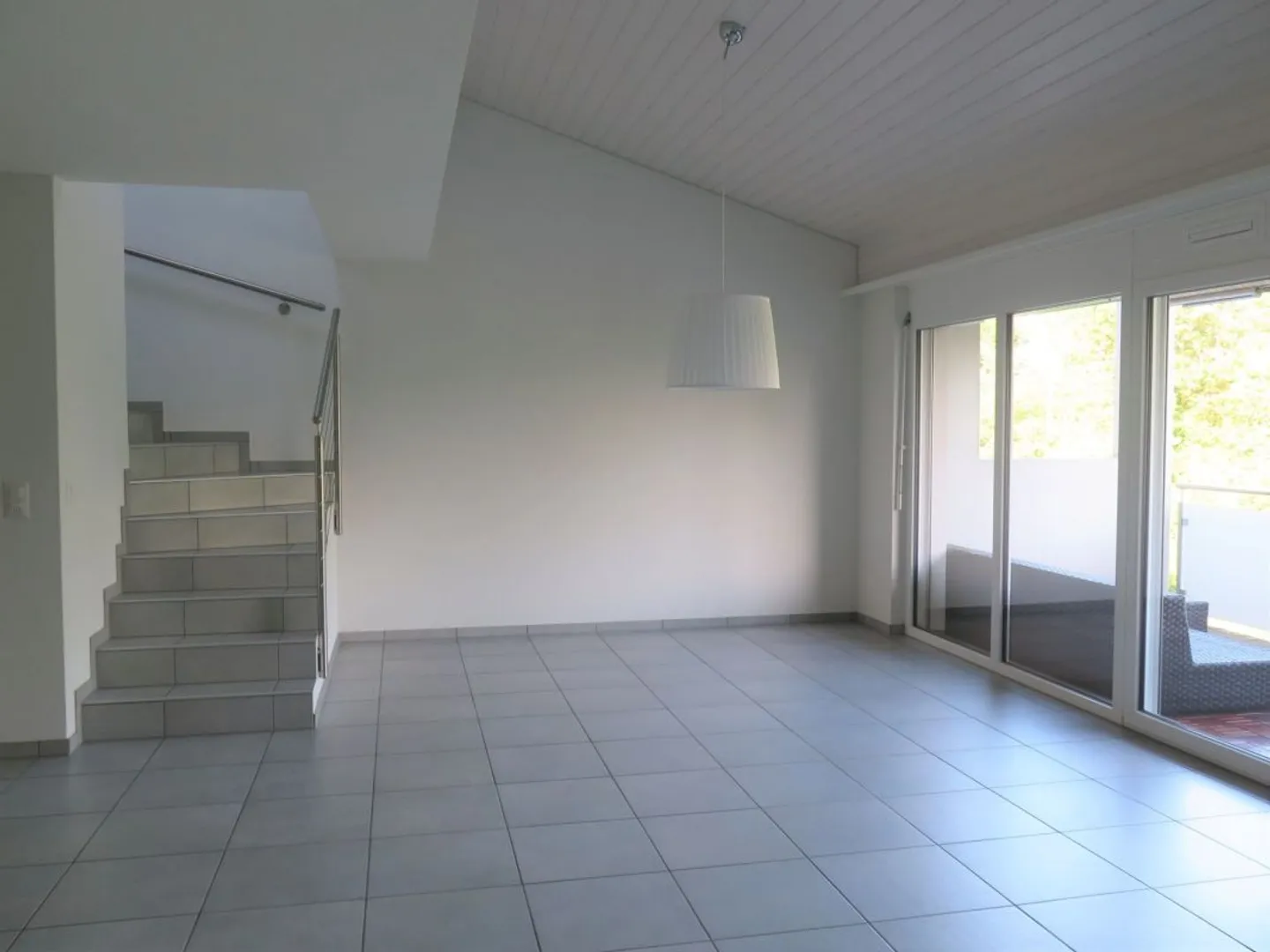 Appartamento in affitto - Foto 3 di 10