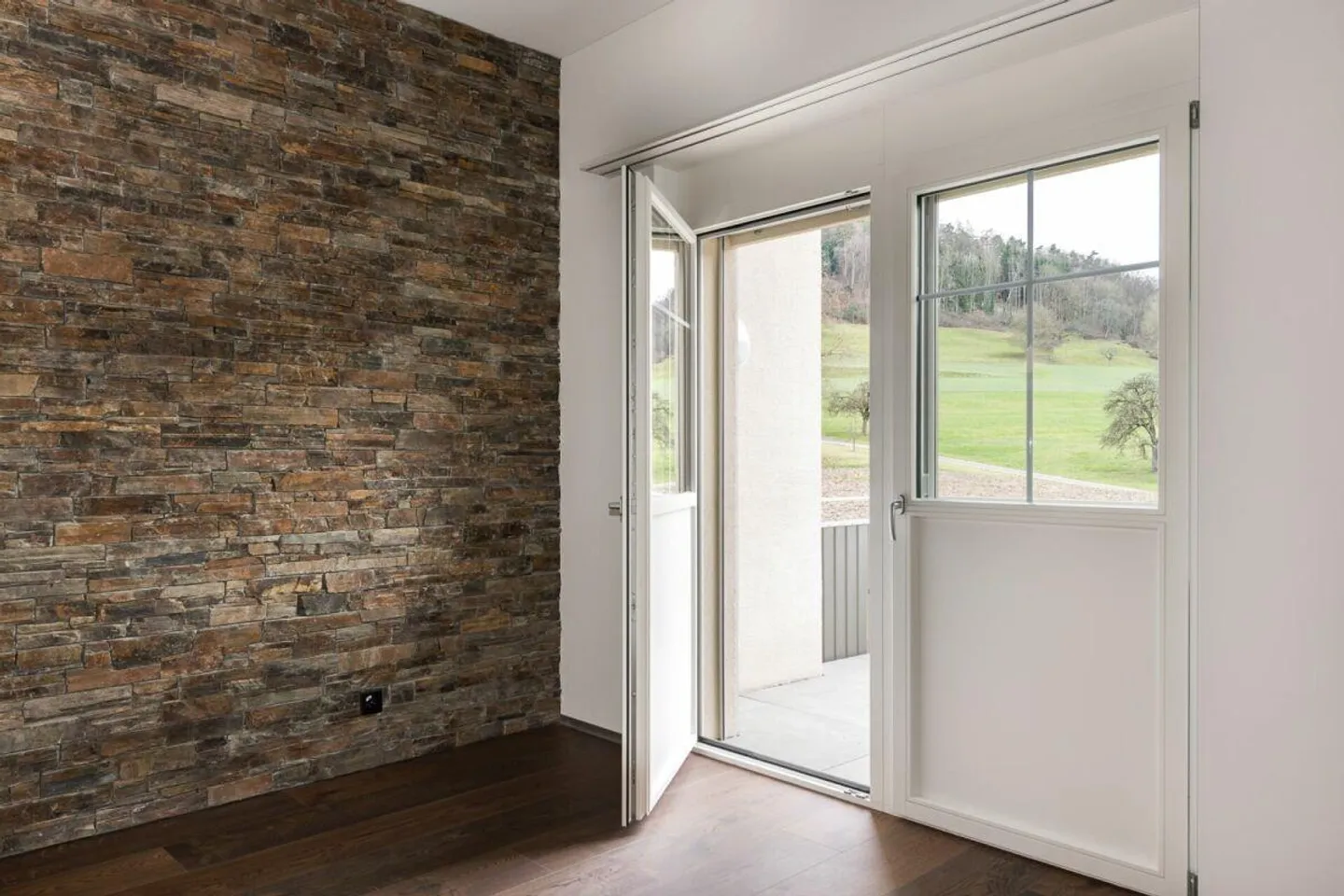 Moderne Wohnung mit Neubaucharakter - Foto 2 von 8