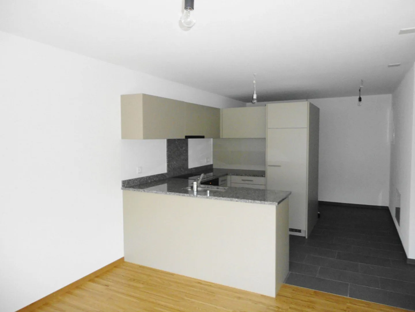 Modernes Apartment mit traumhaftem Blick - Foto 2 von 10