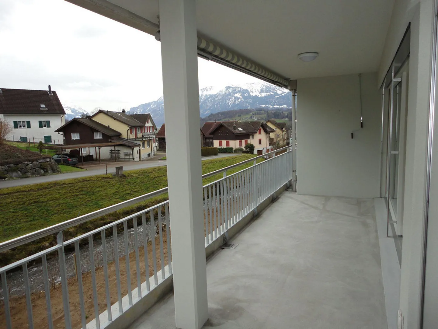 Modernes Apartment mit traumhaftem Blick - Foto 10 von 10
