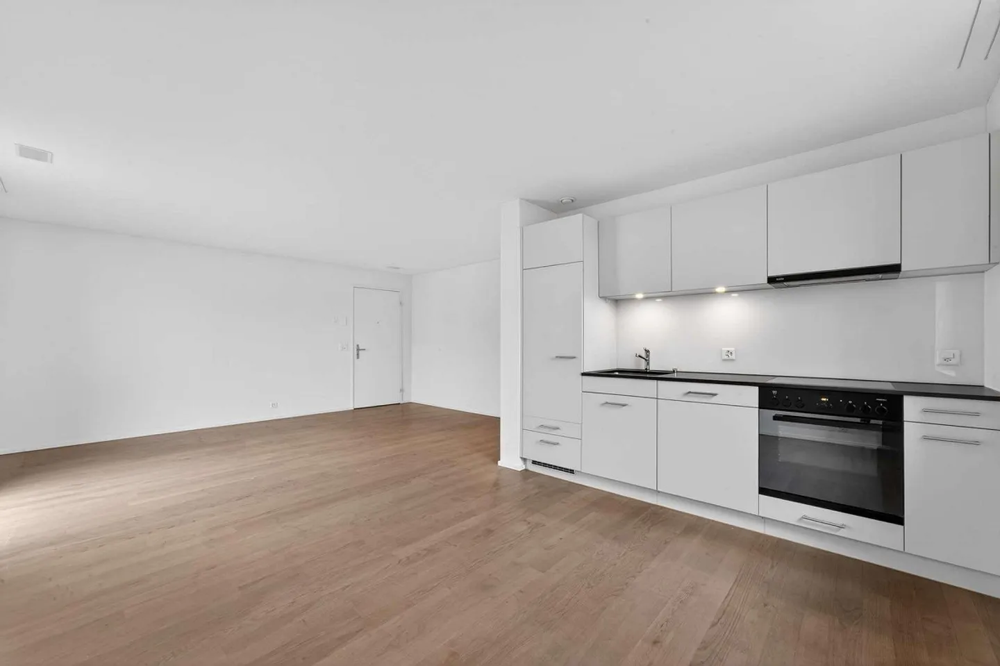 Modern 1.5-room apartment on the ground floor - Photo 2 of 19