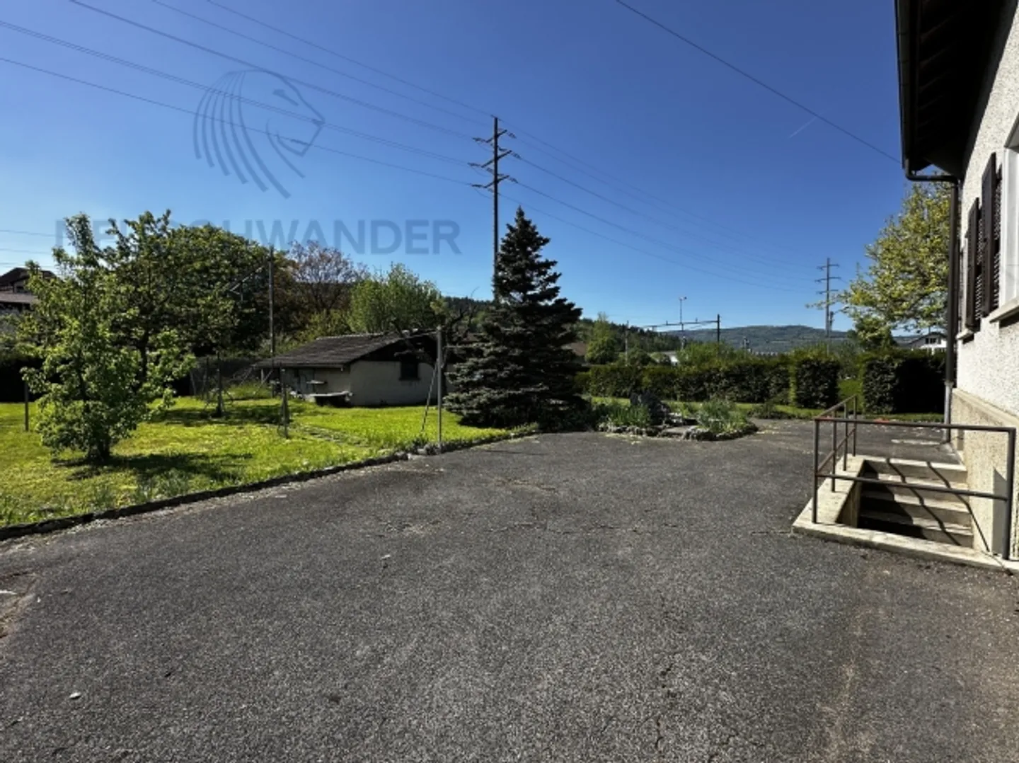 Bel potenziale terreno alberato, laboratorio, garage - Posizione ideale - Foto 6 di 20