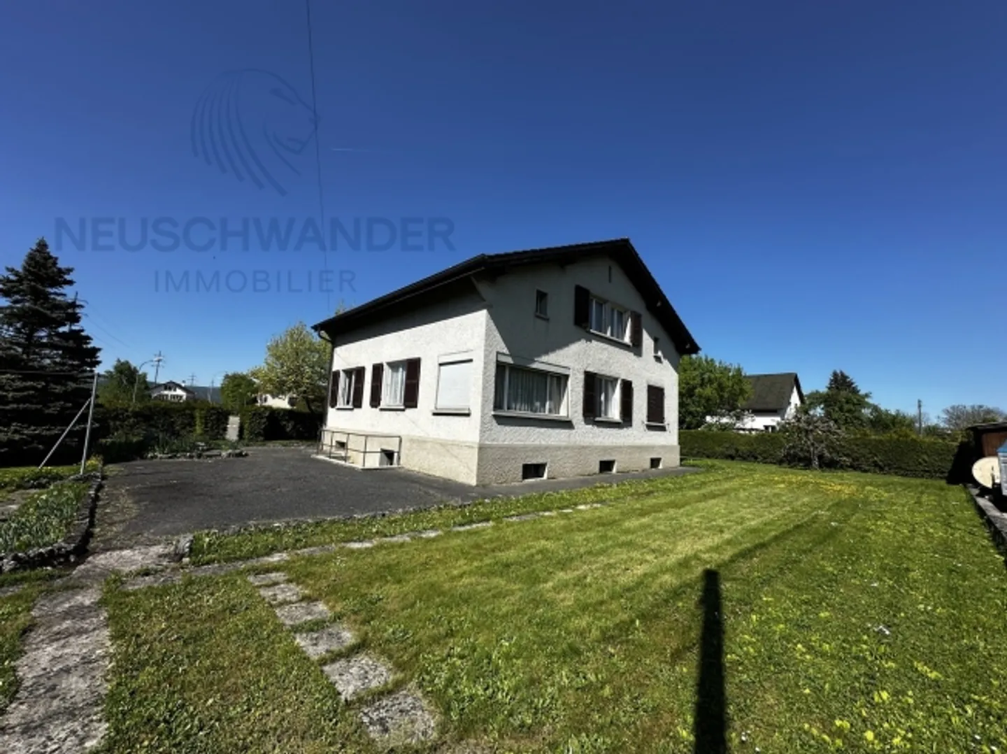 Bel potenziale terreno alberato, laboratorio, garage - Posizione ideale - Foto 1 di 20