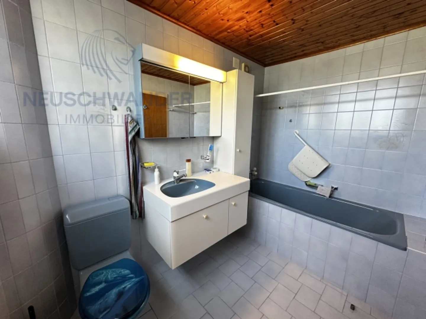 Bel potenziale terreno alberato, laboratorio, garage - Posizione ideale - Foto 11 di 20