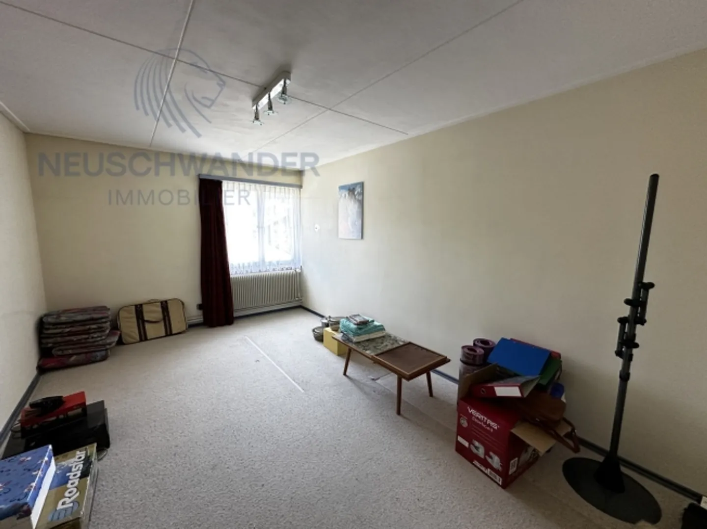 Bel potenziale terreno alberato, laboratorio, garage - Posizione ideale - Foto 13 di 20