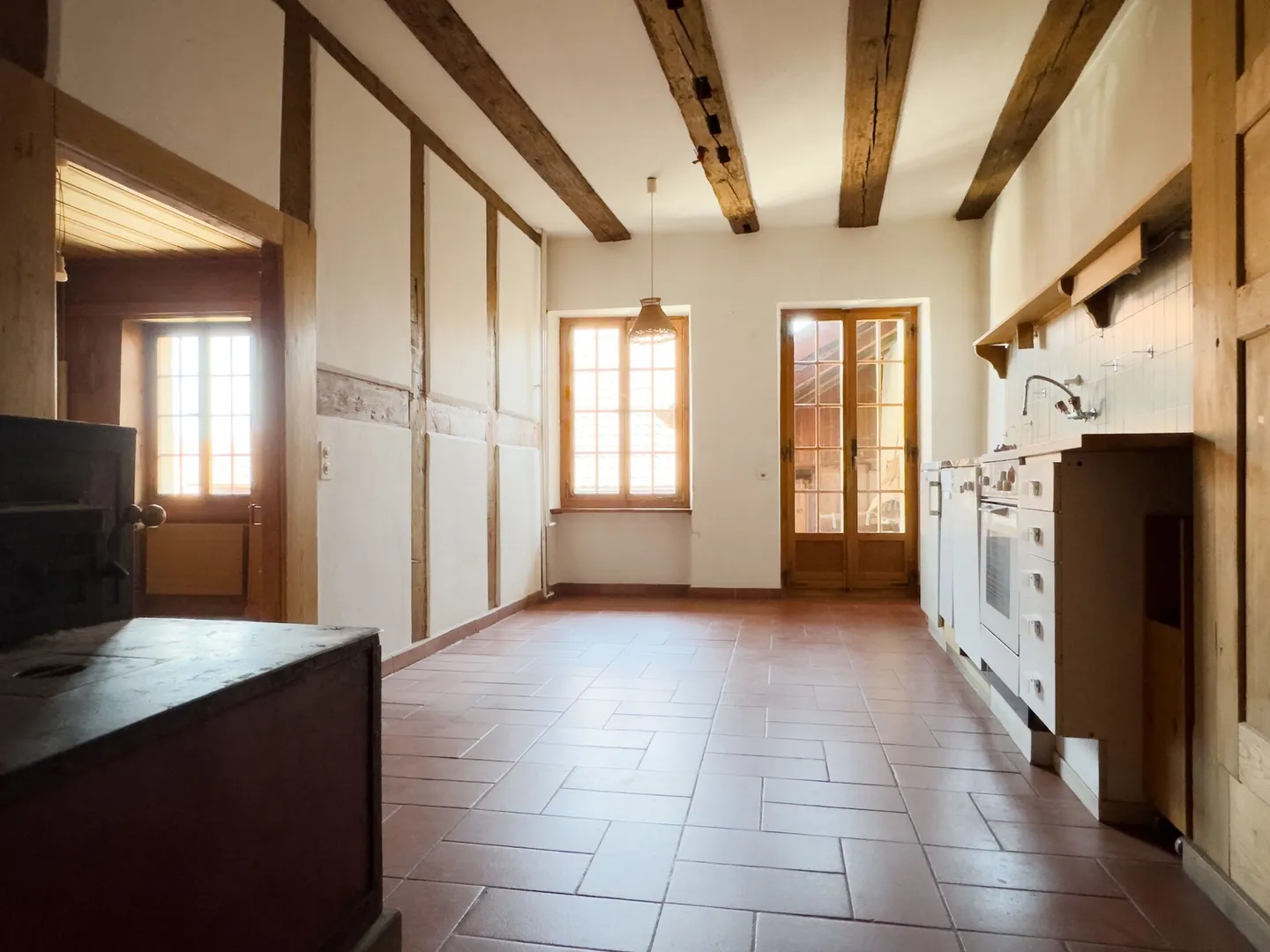Maison de ville historique de 10 pièces avec tour de guet privée et jardin enchanteur dans le Stedtli historique de Laupen - Photo 14 sur 32