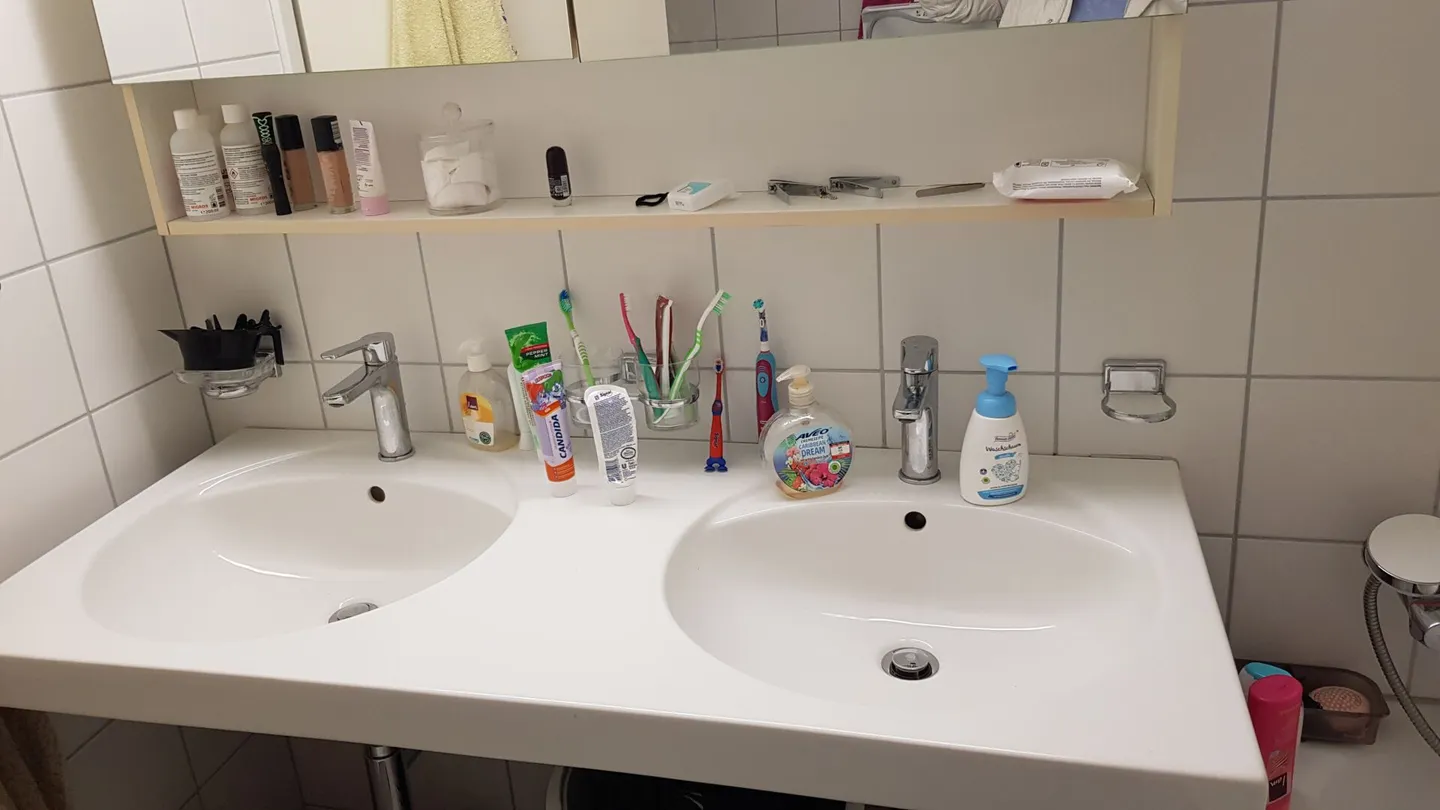 Ampio appartamento di 3,5 stanze (91m²) in posizione attraente - Foto 9 di 11