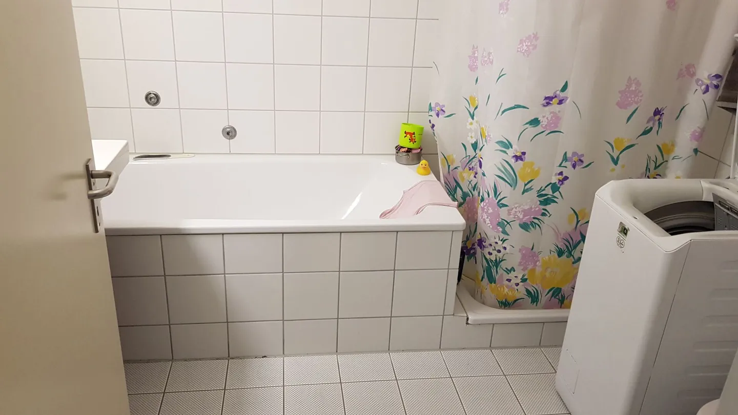 Ampio appartamento di 3,5 stanze (91m²) in posizione attraente - Foto 10 di 11