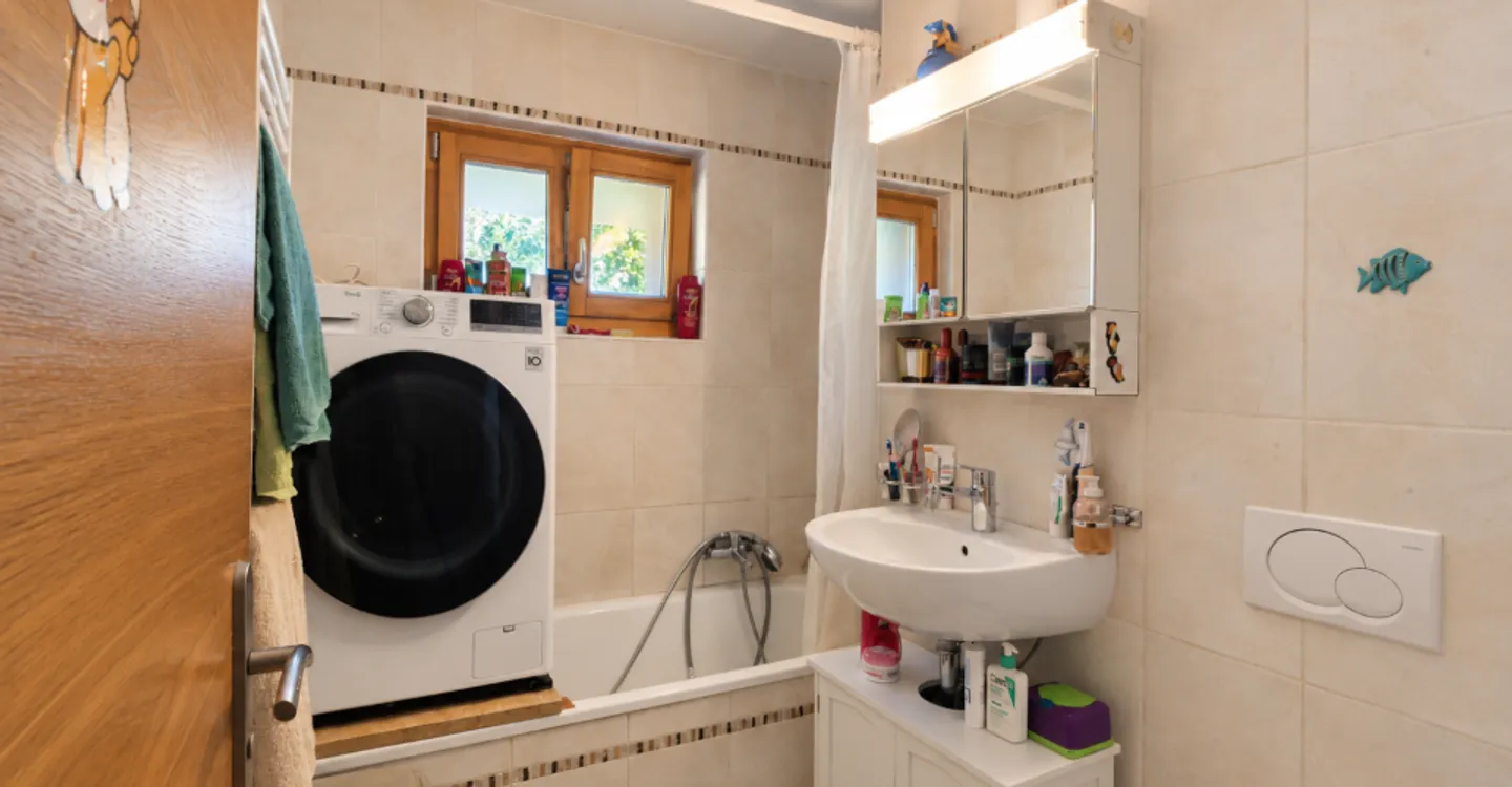 Incantevole appartamento di 4,5 locali in una zona tranquilla di Val-d'Illiez - Foto 7 di 13