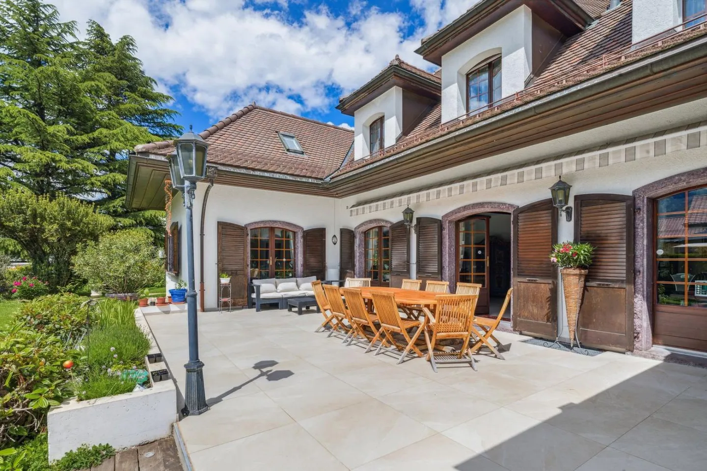 Proprietà di Maestro con 9 Stanze e Piscina - Foto 3 di 13