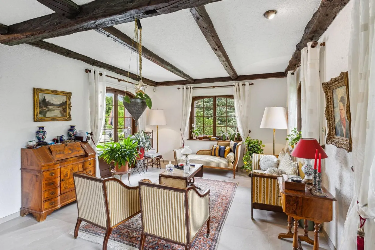 Proprietà di Maestro con 9 Stanze e Piscina - Foto 7 di 13