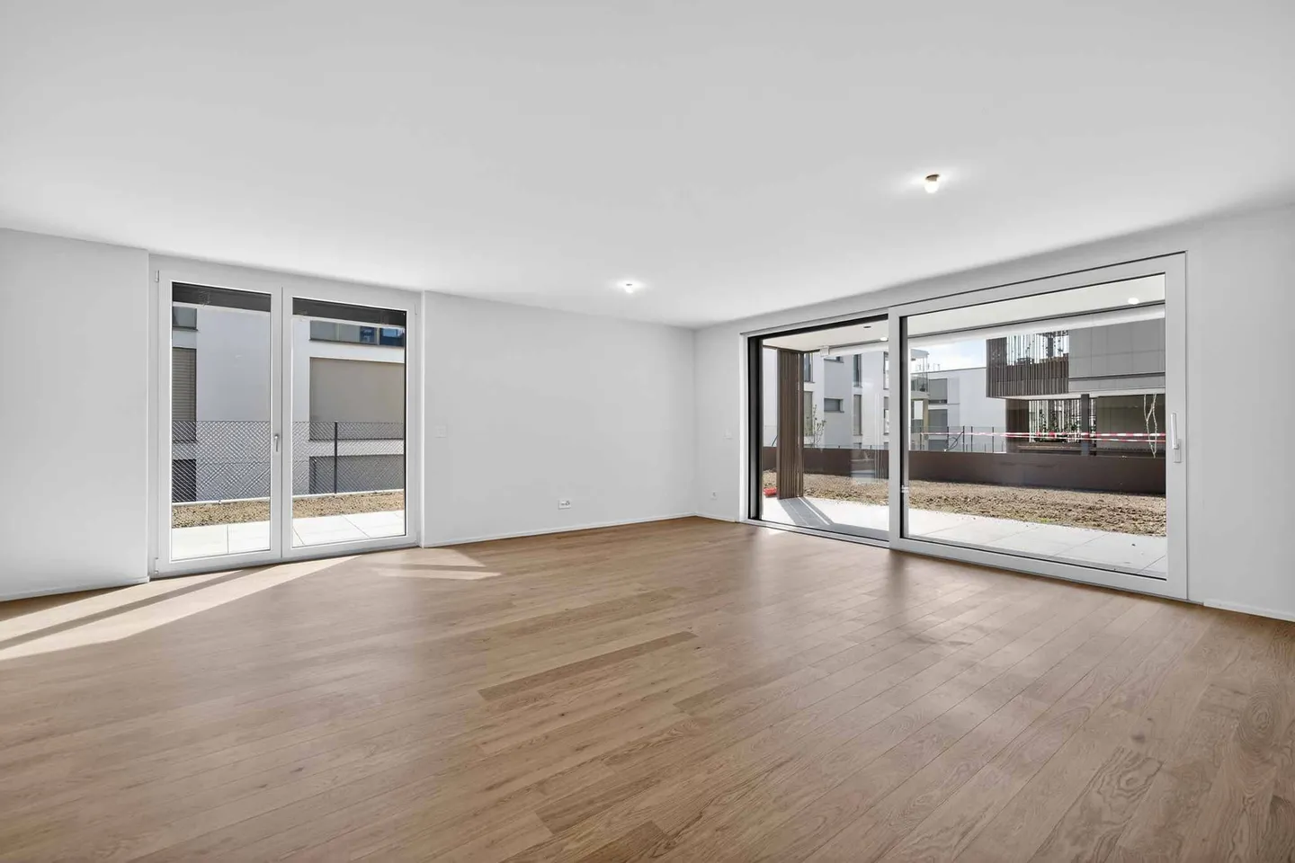 Apartment for rent - Photo 2 of 9