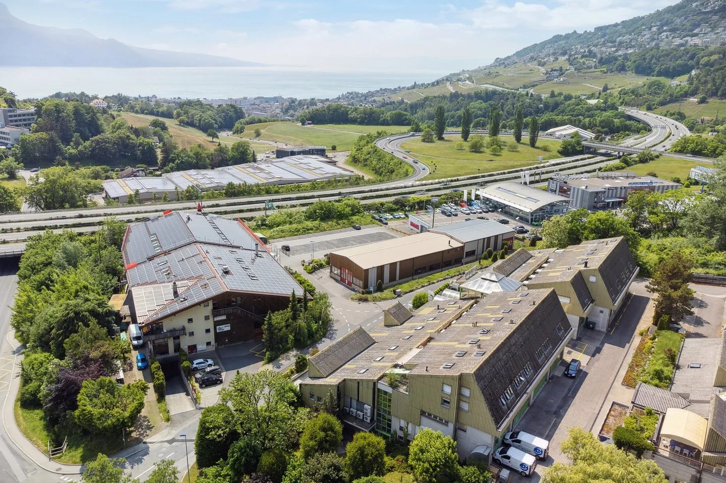 Spazio ufficio in affitto - Foto 3 di 12