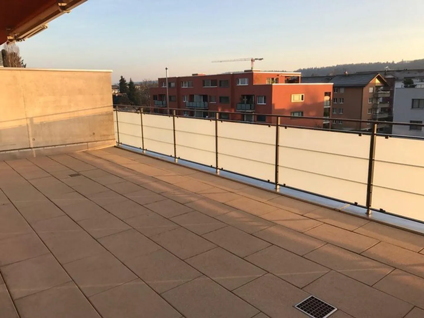 Moderno appartamento mansardato di 3,5 stanze a Kreuzlingen - Foto 10 di 11