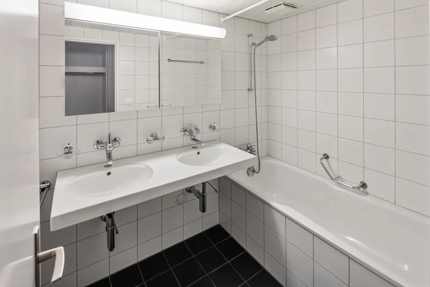 Appartement à louer - Photo 3 sur 10